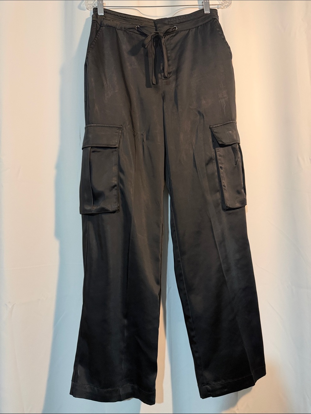 Sanctuary Satin Drawstring Wide-Leg Cargo Pants in Black B4